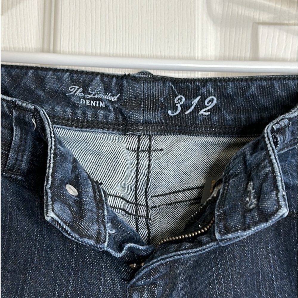The Limited Low Rise Dark Wash Bootcut Jeans Petite Studded Pockets Size 2 Y2K - Picture 5 of 7